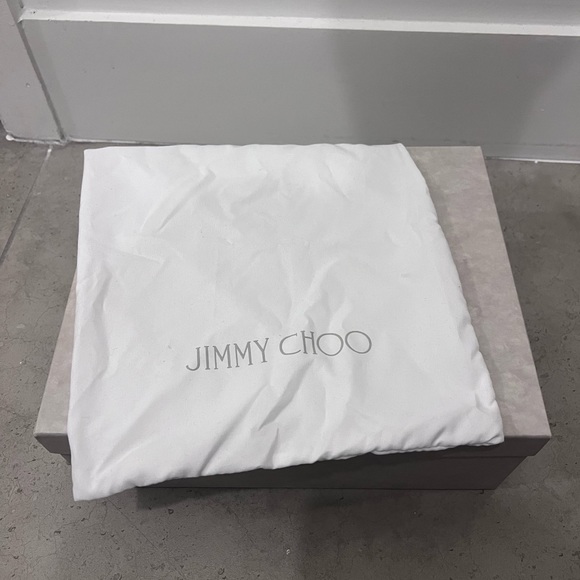 Ballet Pink closed toed Jimmy Choos - Picture 13 of 13